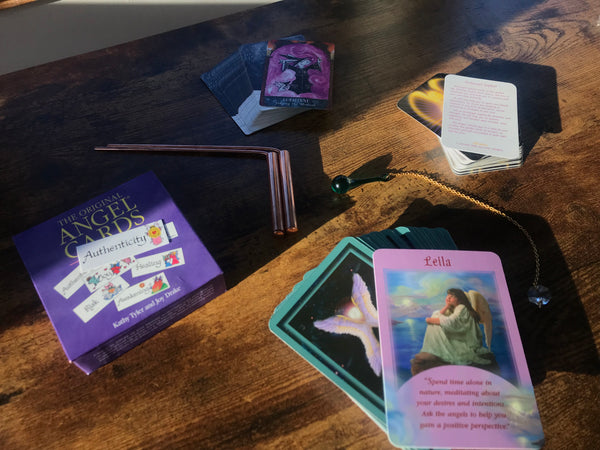 Oracle Card Experience